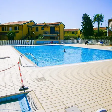 Villaggio Cristina 2 - Agenzia Cocal Lägenhet