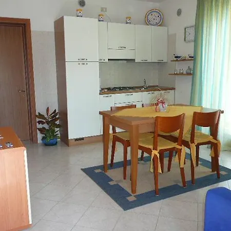 Villaggio Cristina 2 - Agenzia Cocal شقة
